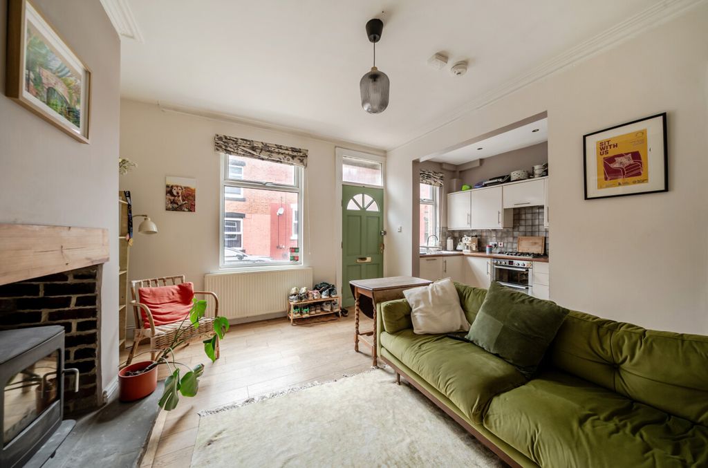 Property photo 3 of 13 1509909-11-6A849F...