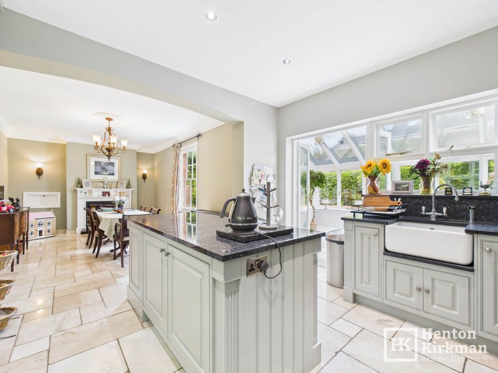 Additional image 4 of 4 bed detached house for saleShanklin Avenue, Billerciay CM12