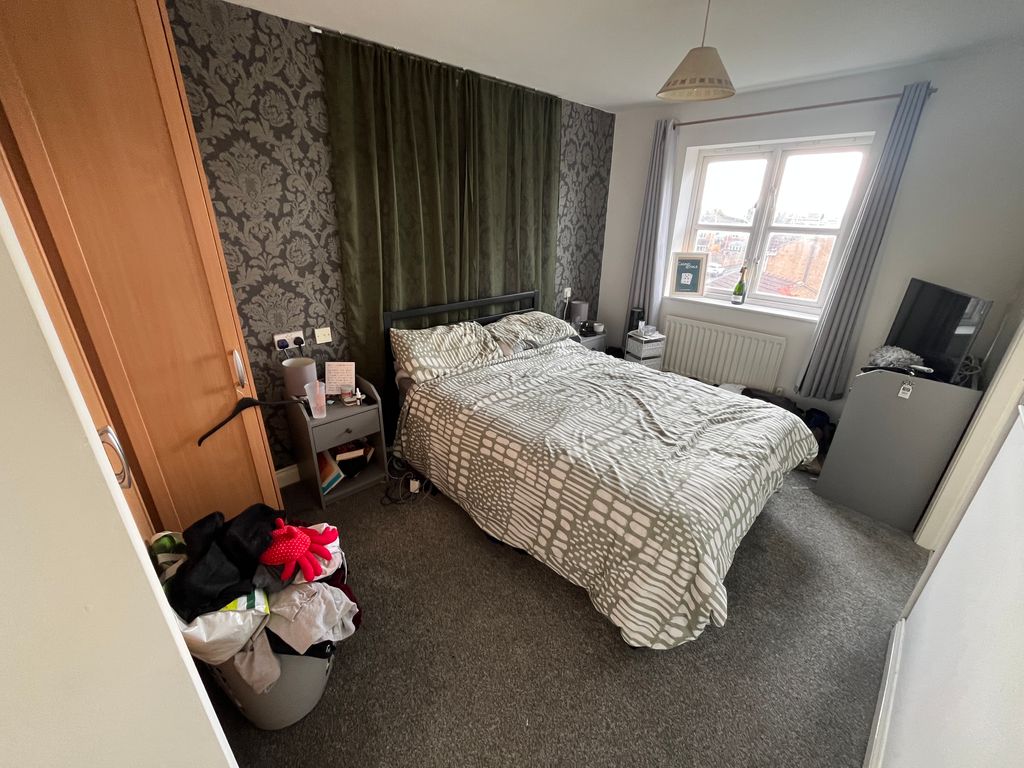 Property photo 3 of 10 Img_8722