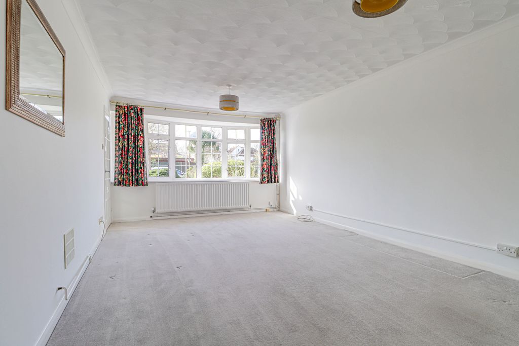 Property photo 2 of 10 Img3318Img3320