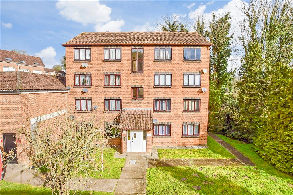 Property photo 1 of 15 External (Web)