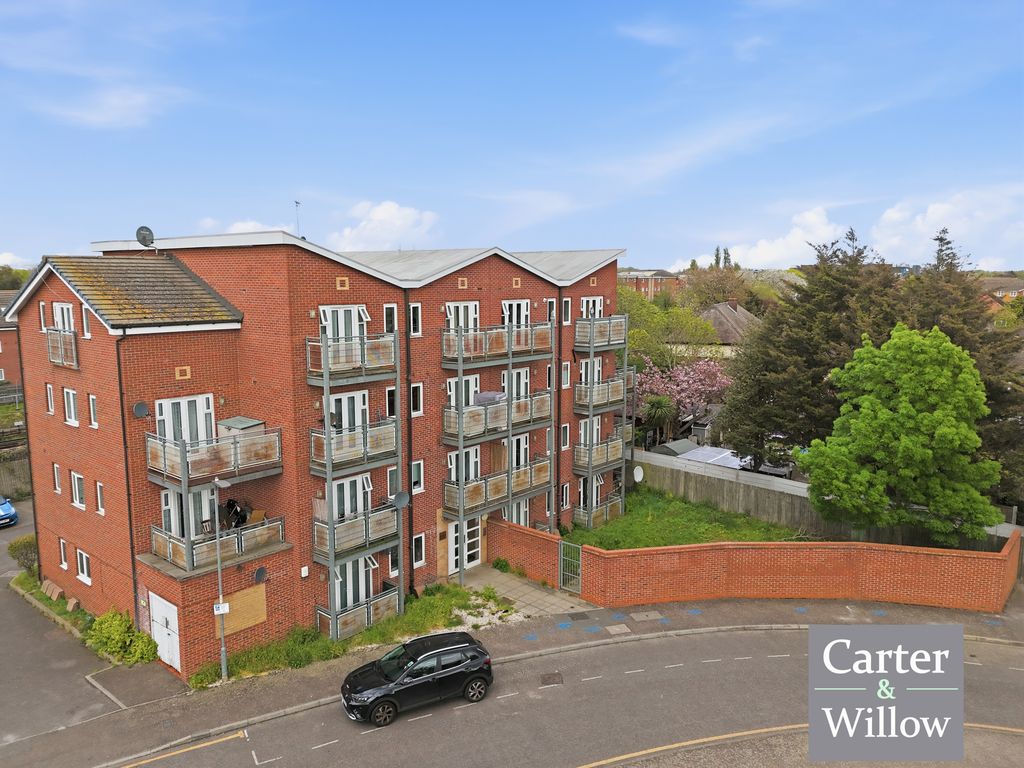 Property photo 1 of 10