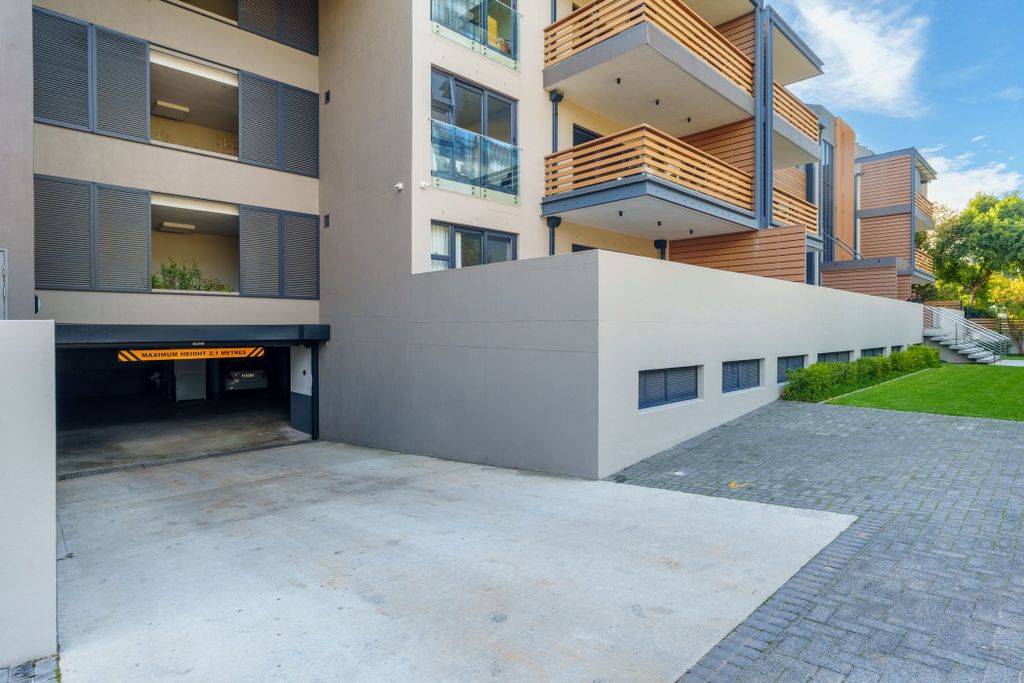 Property photo 3 of 27 Kw1616360