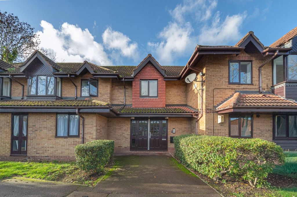 Property photo 2 of 15