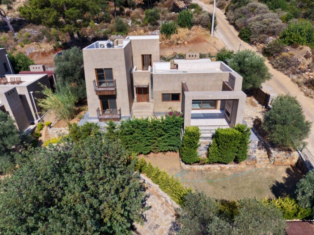 Property photo 1 of 23 Brand New Detached Luxury Villa In Bodrum For Sale - Modern Villa Surrounded By Nature