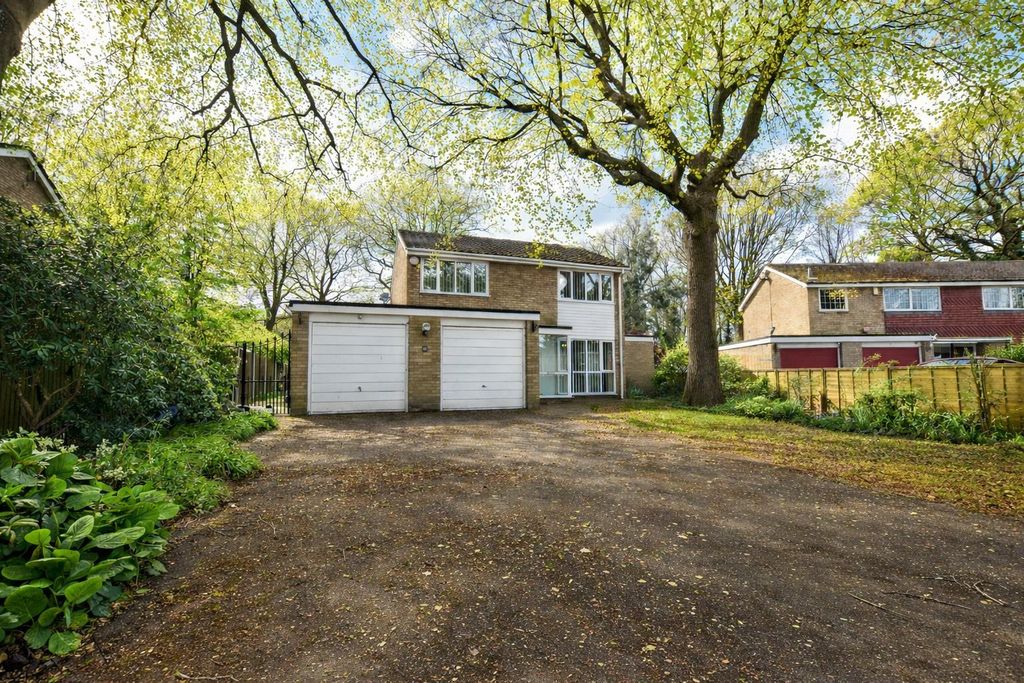 Property photo 1 of 16