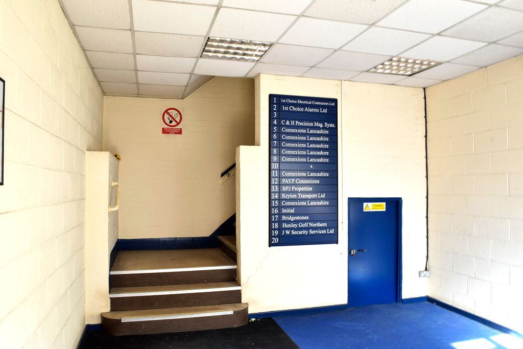 Property photo 3 of 8