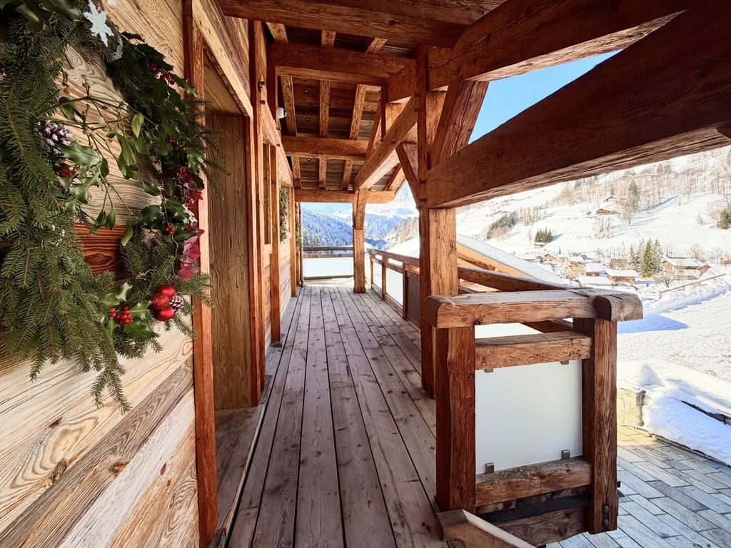 Property photo 3 of 21