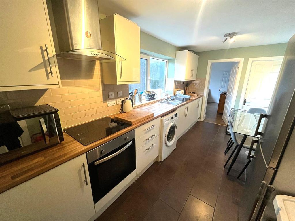 Property photo 2 of 15 Img-20250917-Wa0034.Jpg