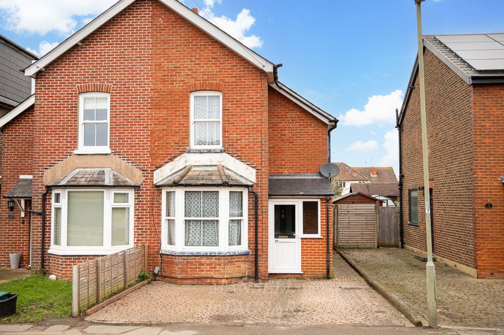 Property photo 1 of 16