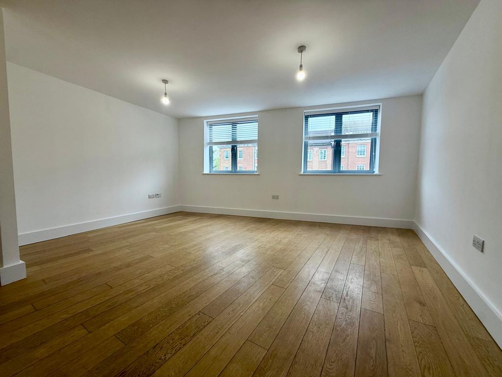 Property photo 3 of 7 Whatsapp Image 2026-04-28 At 10.45.364