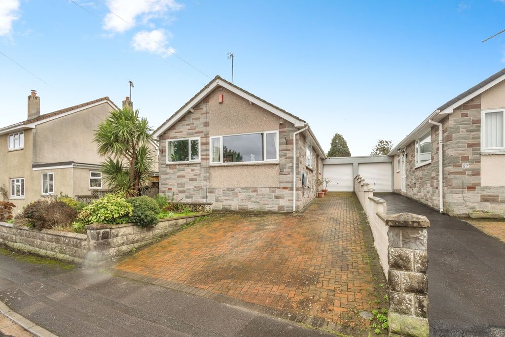 Property photo 1 of 19 Pbox-Img.Jpg