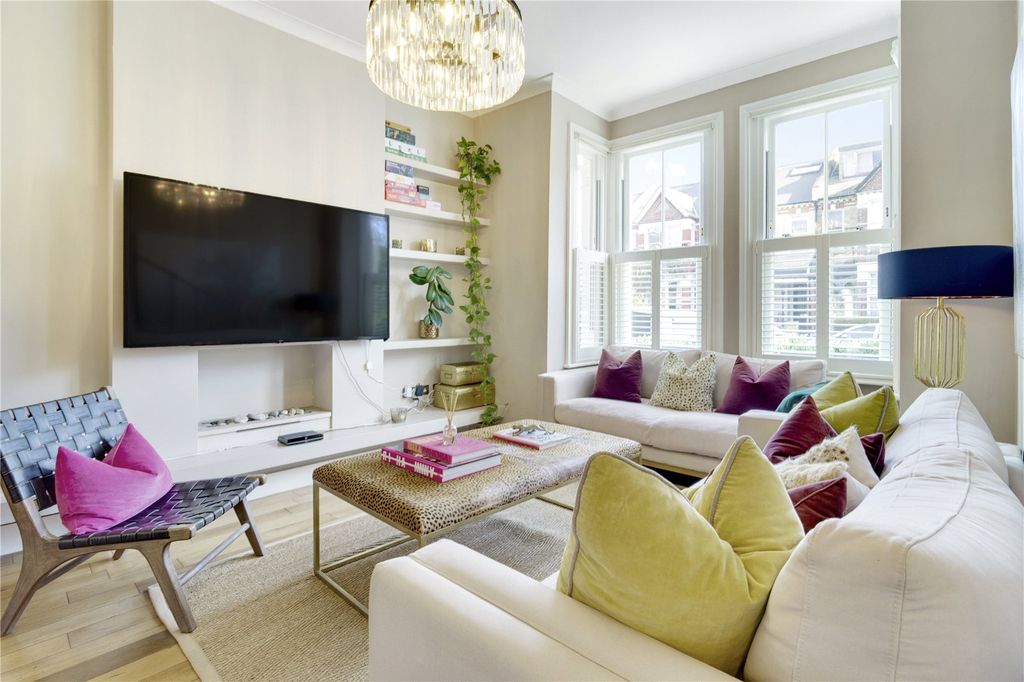 Property photo 2 of 18 Picture No. 07