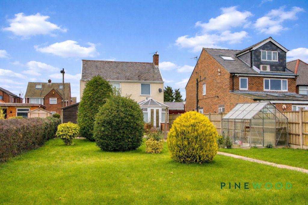 Property photo 3 of 14 Rear (Garden)