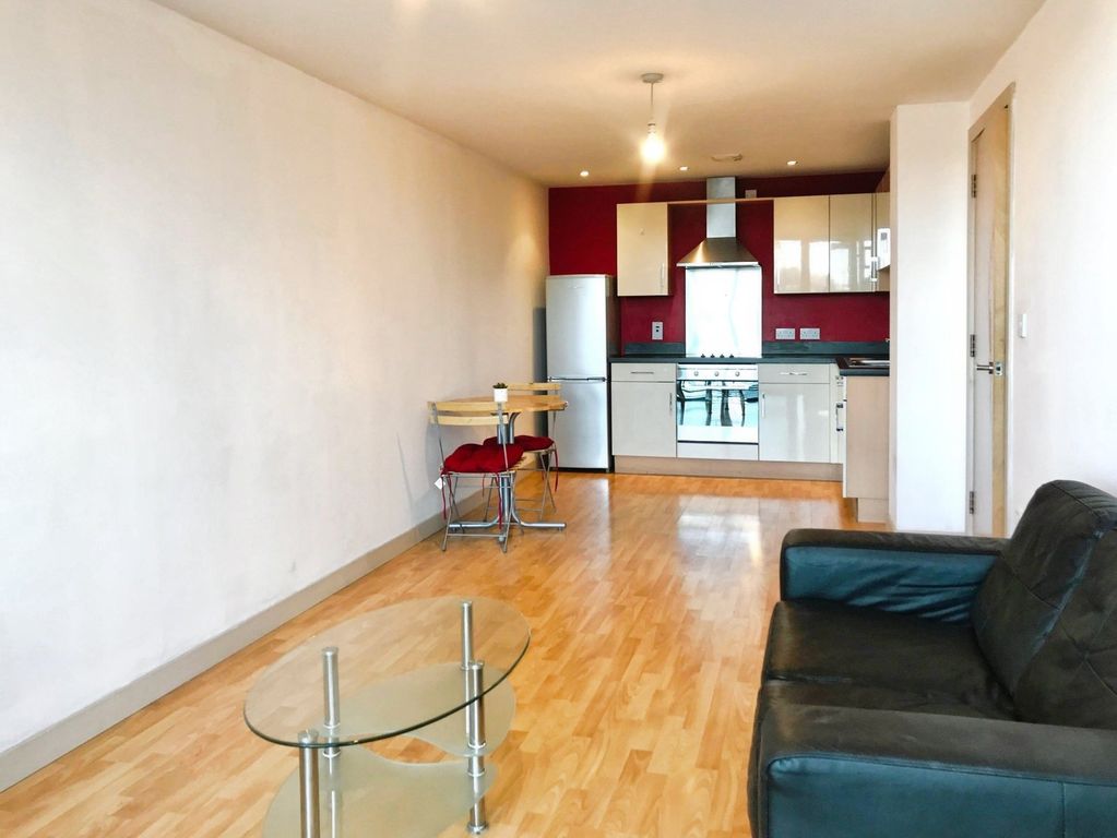 Property photo 3 of 7 Picture No. 12