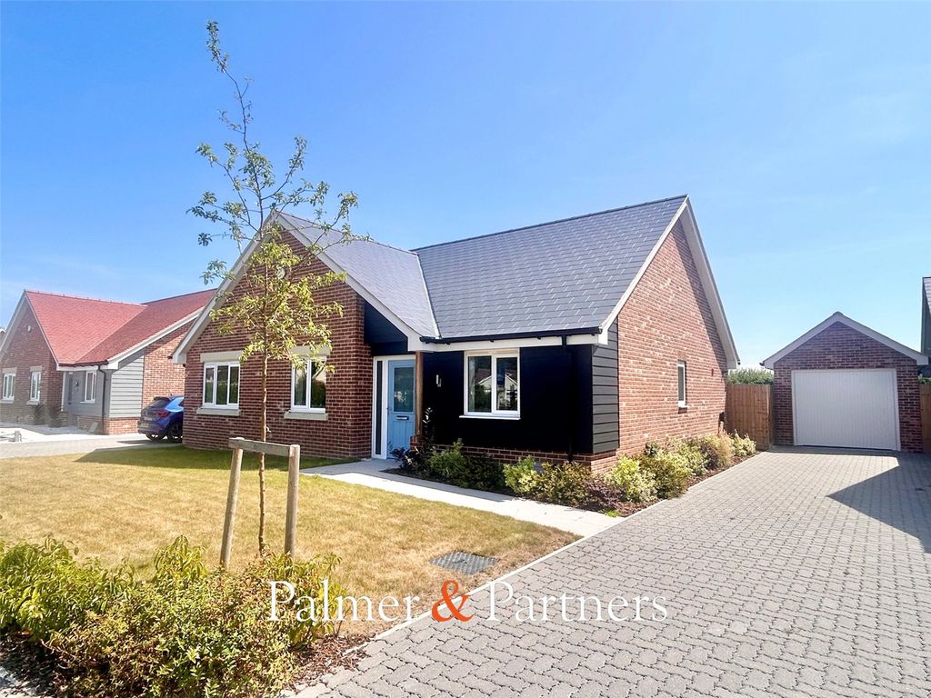 Property photo 1 of 38 Picture No. 42