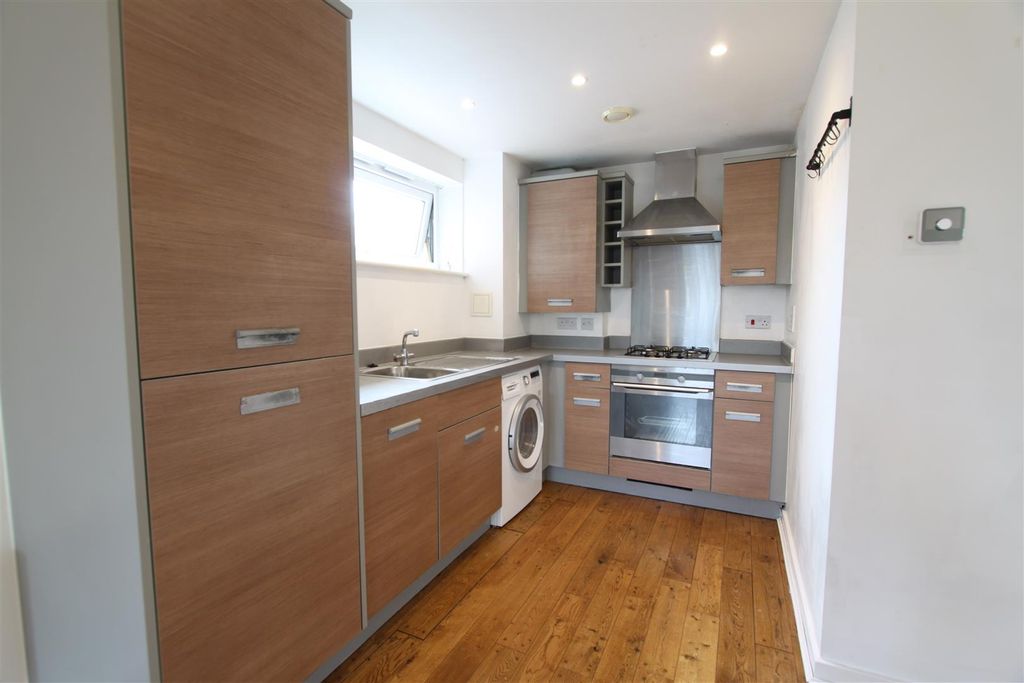 Property photo 3 of 11 Img_1088.Jpg
