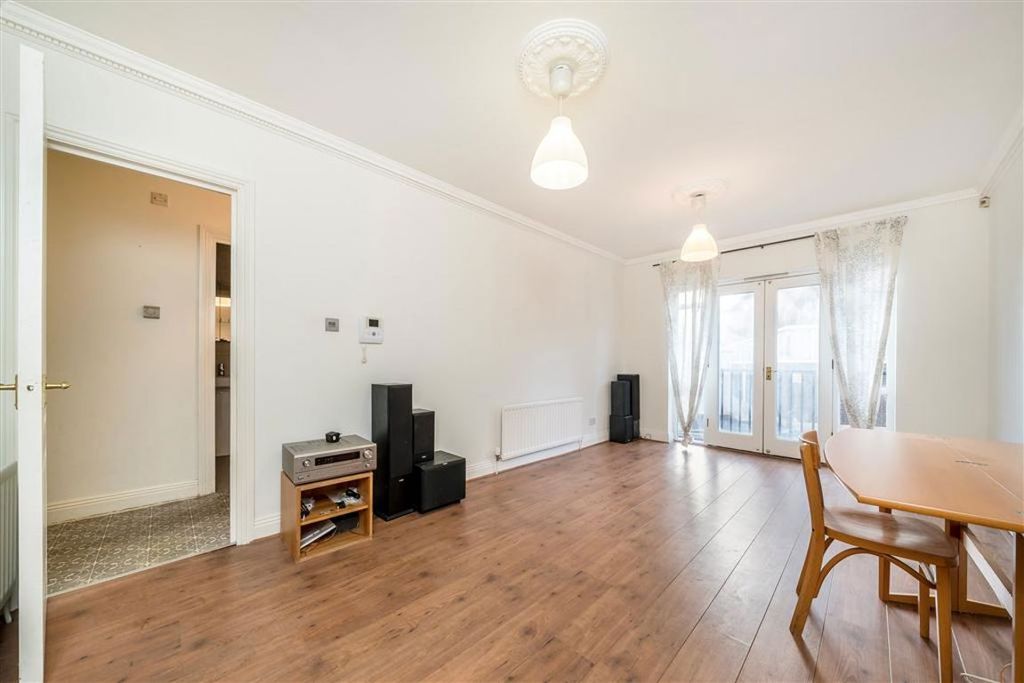 Property photo 3 of 5