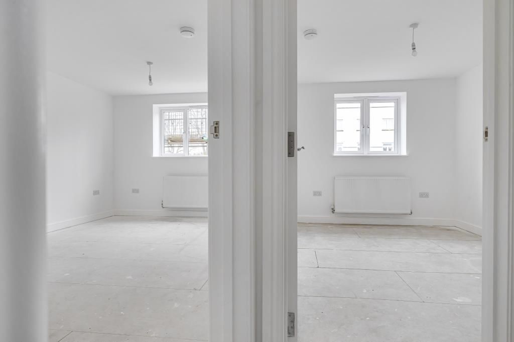 Property photo 3 of 12 Internal View