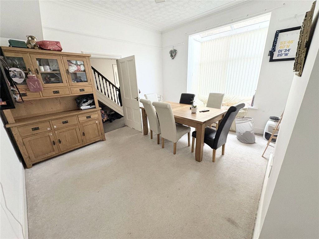 Property photo 3 of 14 Picture No. 11