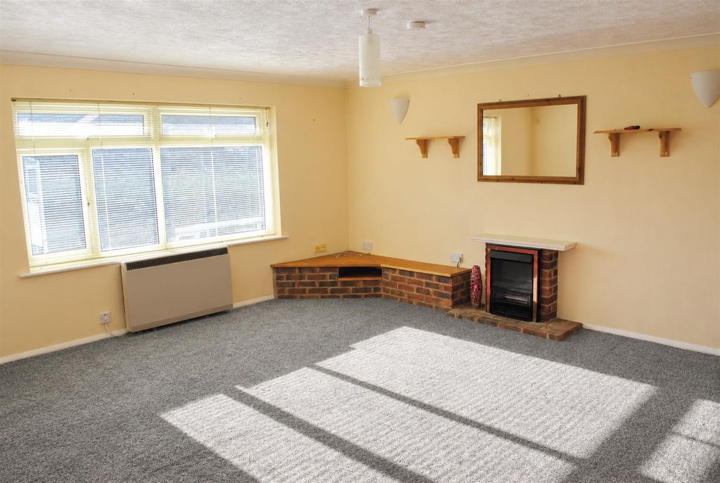 Property photo 2 of 5 B7E7Abbf-Df11-4559-B376-Abcc3Ddcbfa0.Png
