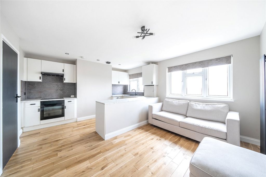 Property photo 1 of 12 Picture No. 03