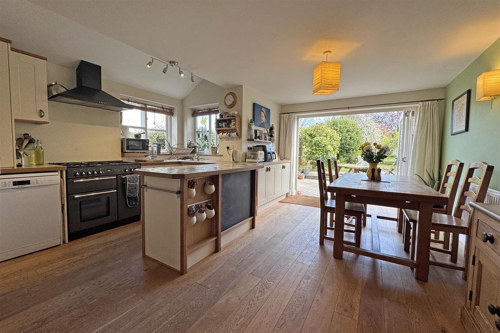 Property photo 2 of 26 Img_7464.Jpg