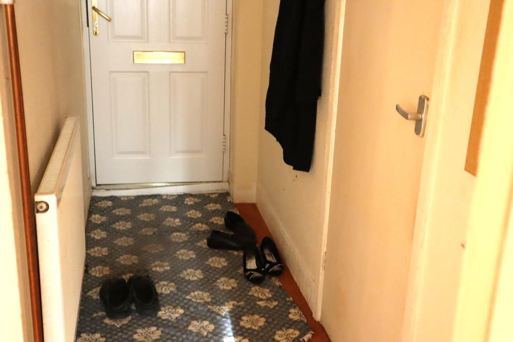 Property photo 1 of 31