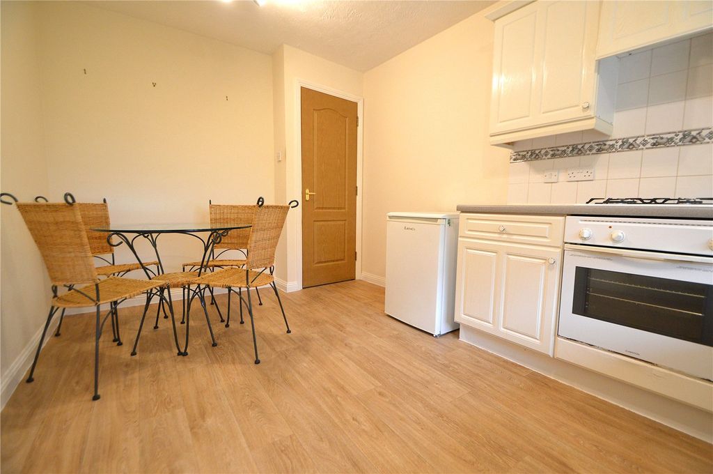 Property photo 3 of 10 Picture No. 06