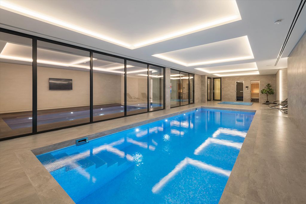 Property photo 3 of 29 Image