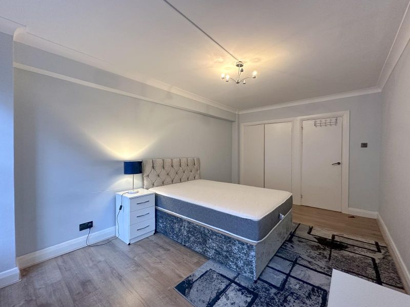 Property photo 1 of 4