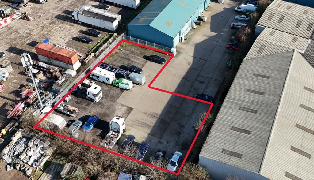 Property photo 3 of 3