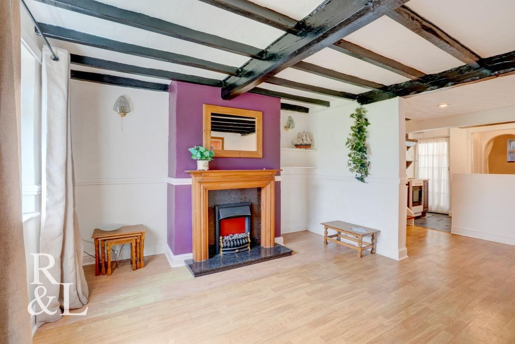 Property photo 3 of 20 61Ticknall Road (19).Jpg