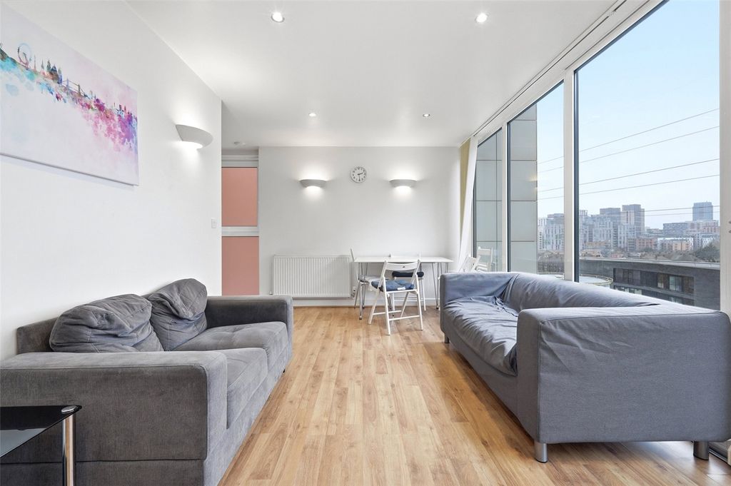 Property photo 3 of 14 Picture No. 10