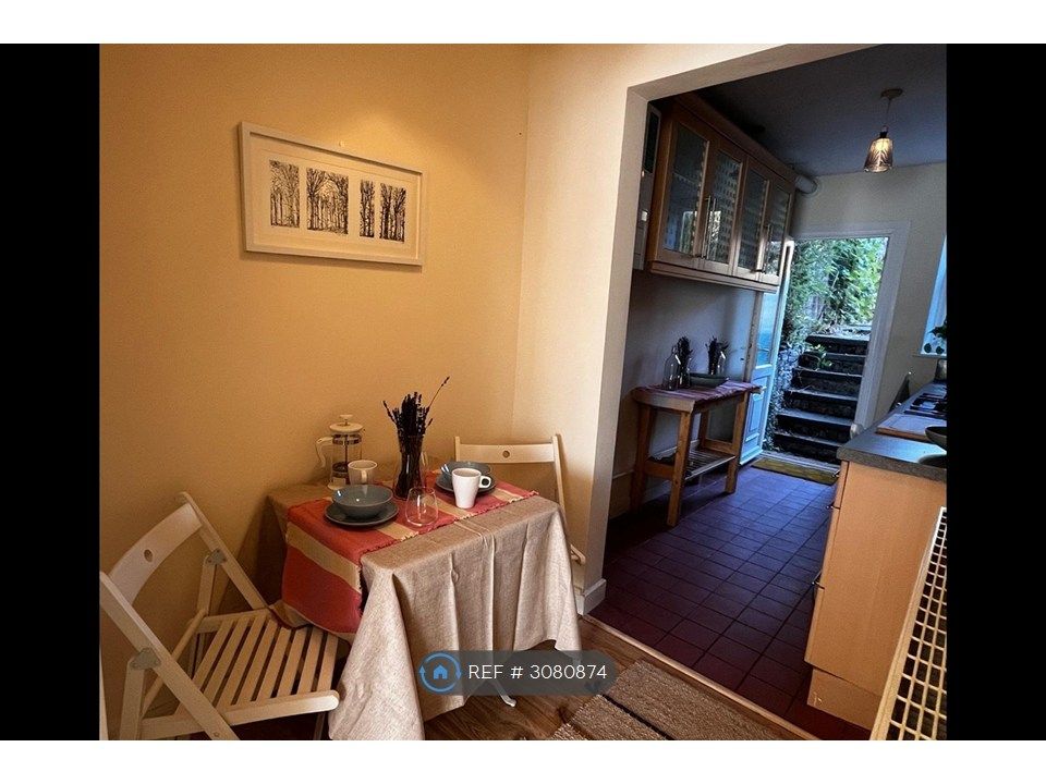 Property photo 2 of 6 Dining Area