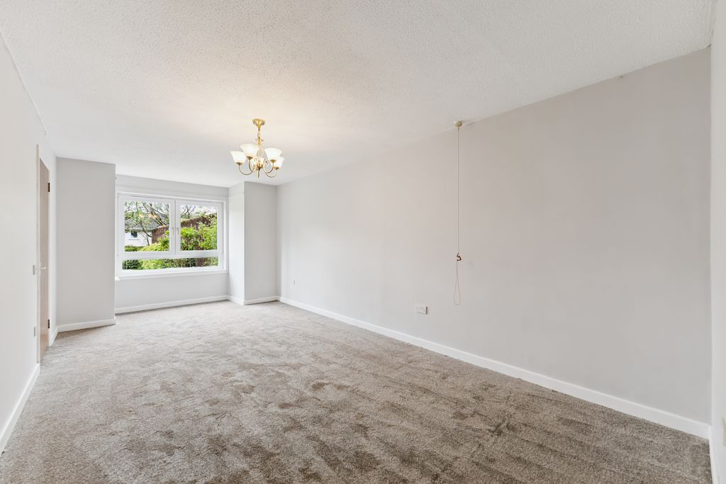 Property photo 3 of 12 General _Dsc3181