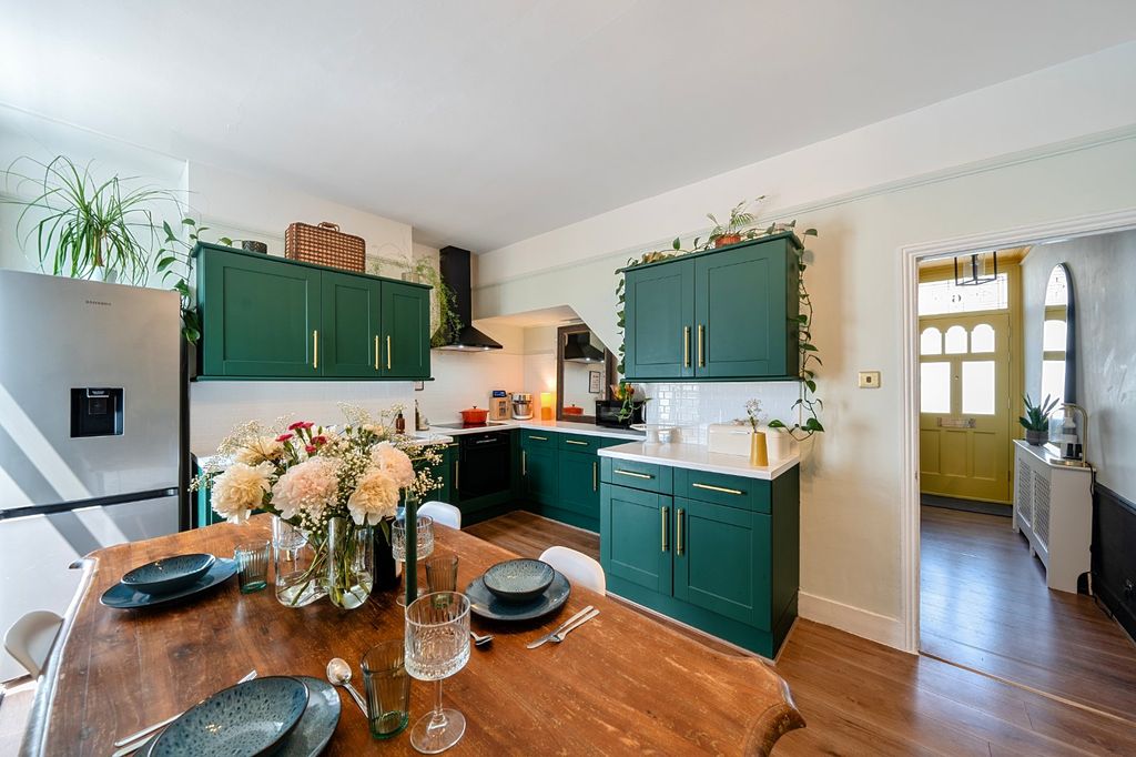 Property photo 2 of 13 Picture No. 25