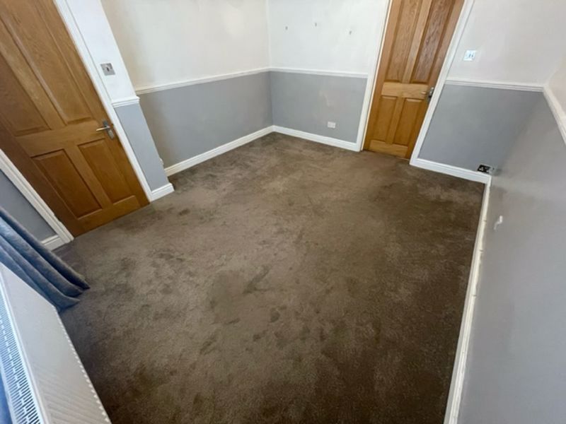 Property photo 3 of 10 Photo 3