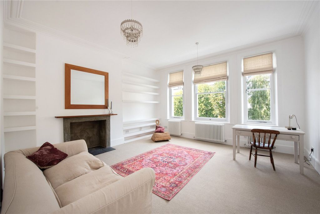 Property photo 1 of 14 Picture No. 07