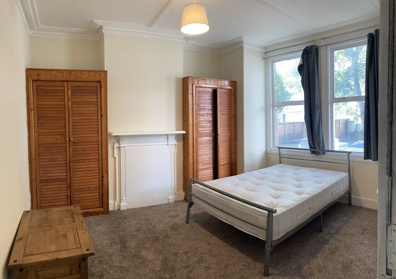 Property photo 2 of 6