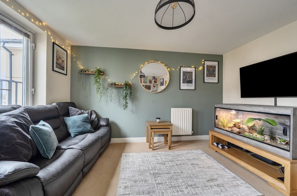 Property photo 2 of 8 1448994469E73B0c27Da4