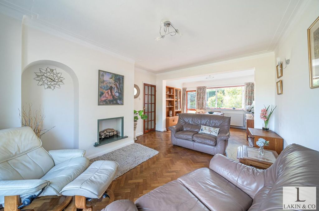 Property photo 2 of 15