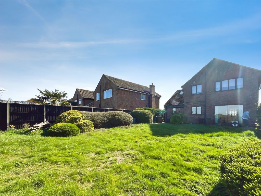 Property photo 3 of 4