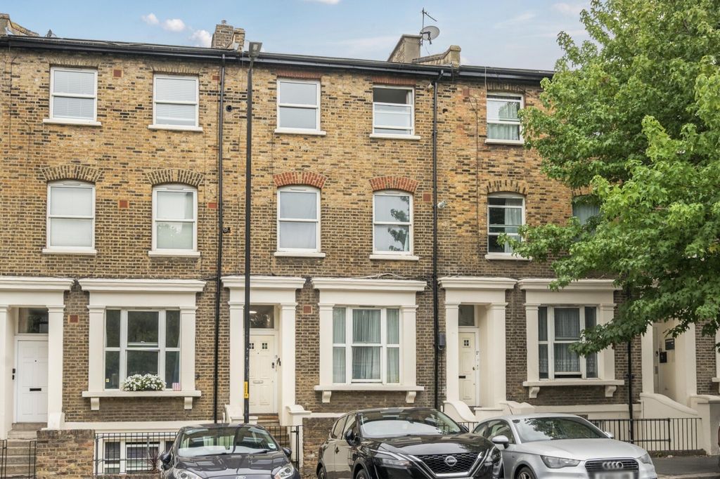 Property photo 1 of 11 1340774-1-68A439B...