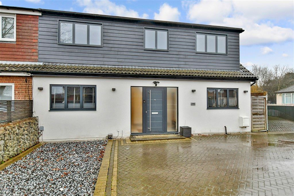 Property photo 1 of 18 External (Web)