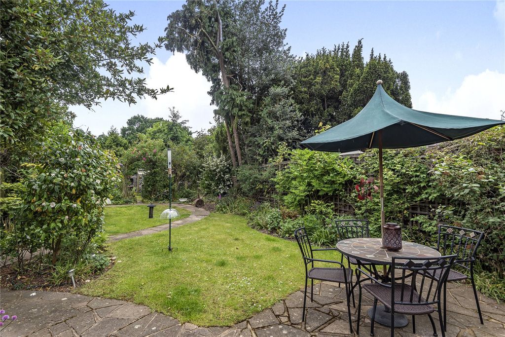 Property photo 2 of 12 Picture No. 08