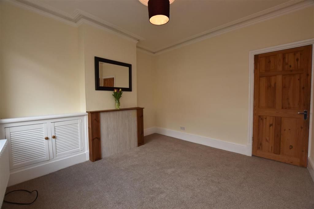 Property photo 3 of 11 3