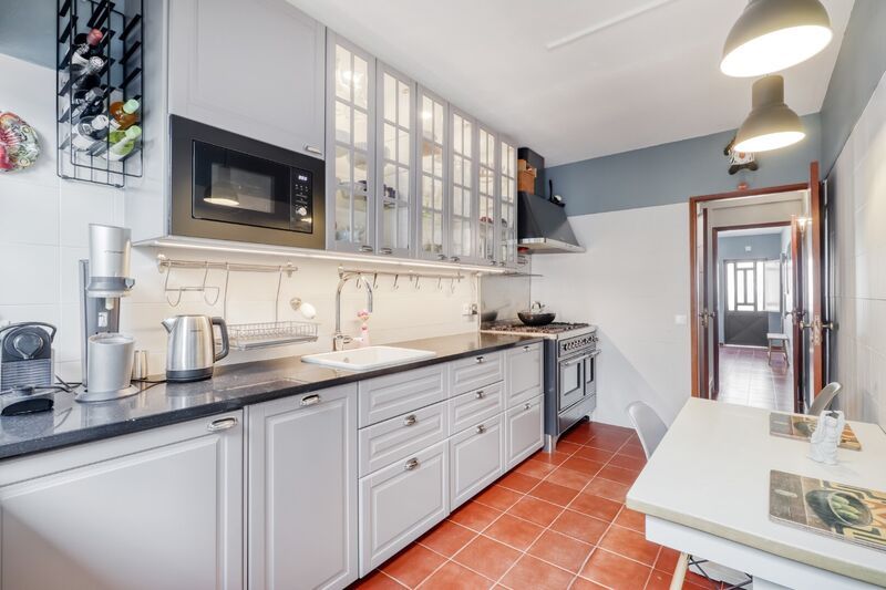 Property photo 3 of 25 Img 2