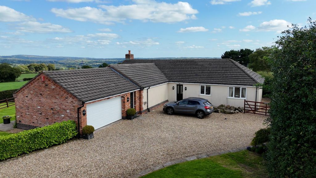 Property photo 1 of 44 4.Jpg