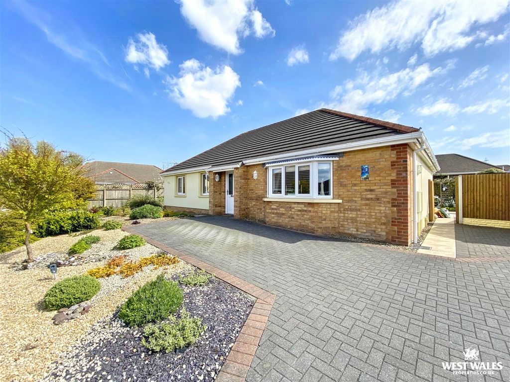 Additional image 27 of 3 bed detached bungalow for saleGibbas Way, Pembroke SA71